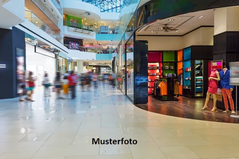 *Spazio commerciale* (1)