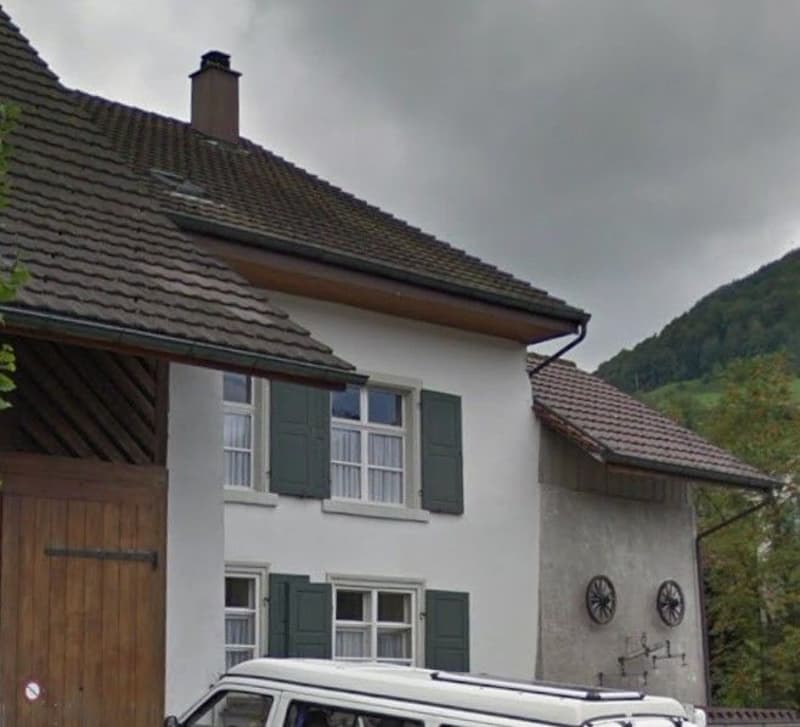 *Einfamilienhaus mit Gartenanlage und Agarland* (2)