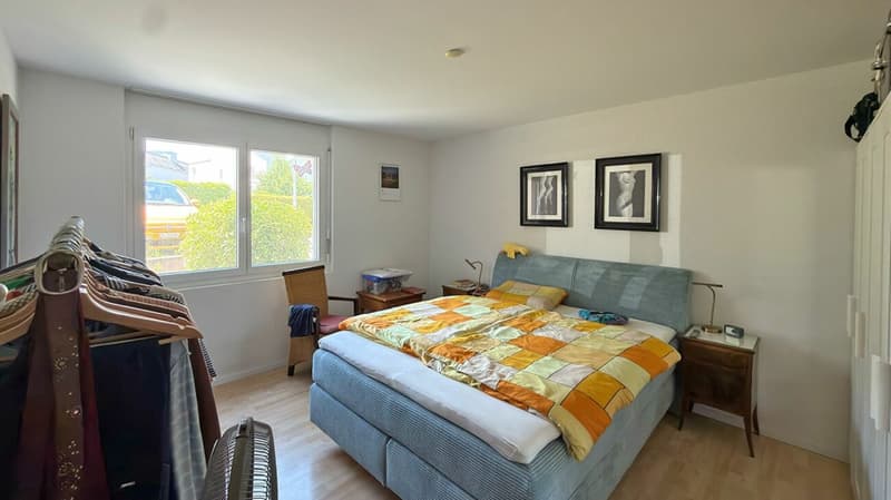 Charmante 3.5 Zimmerwohnung mit grosszügigem Gartensitzplatz (4)