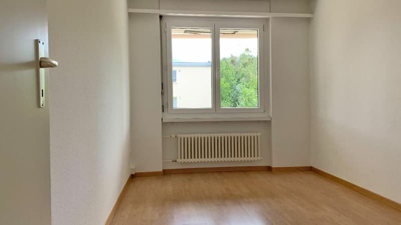 4.5 Zimmerwohnung auf der Breite (1. OG rechts) (8)