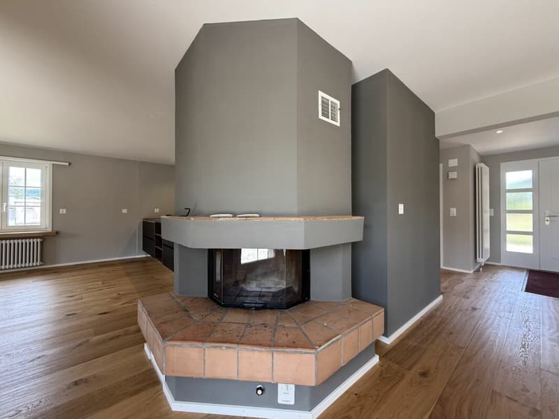 26-321 charming residential house with annex (10)