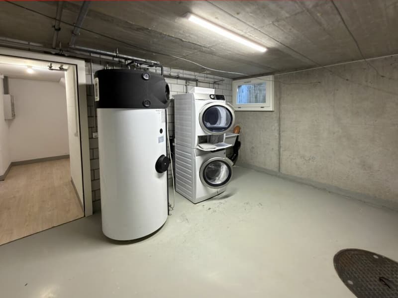 25-307 treniges und gemütliches 4.5-Zimmer Reiheneckhaus (15)