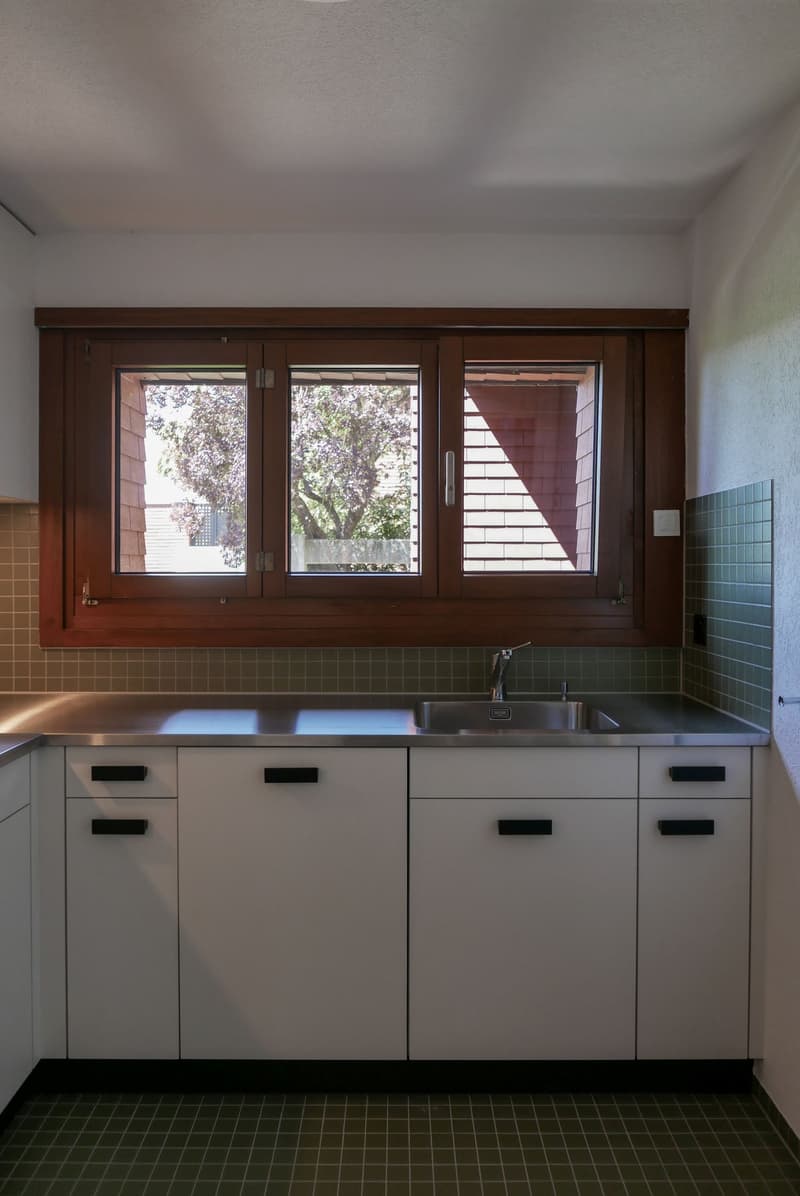 Grosszügige 5.5-Zimmer-Gartenwohnung mit 132 m², sonnigem Garten an ruhiger Lage in Effretikon (8)