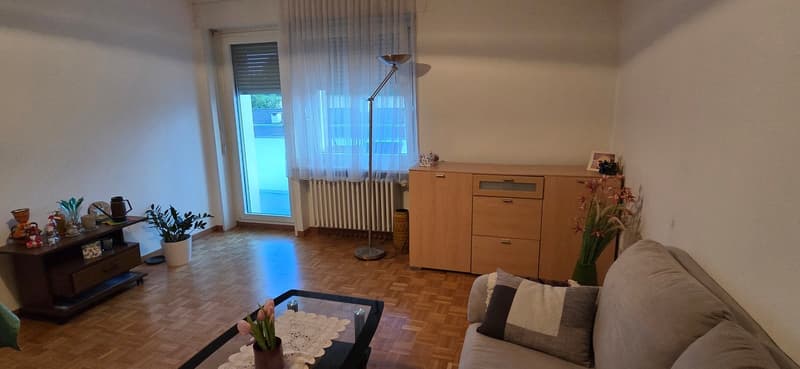 Gemütliche 2-Zimmer-Wohnung mit Balkon in Nürensdorf (2)