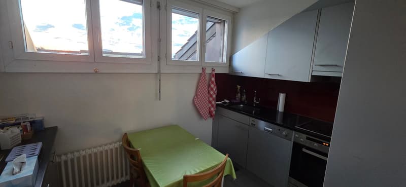 Gemütliche 2-Zimmer-Wohnung mit Balkon in Nürensdorf (5)