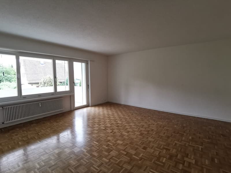 Appartamento di 4 locali luminoso con vista parziale sul lago (4)