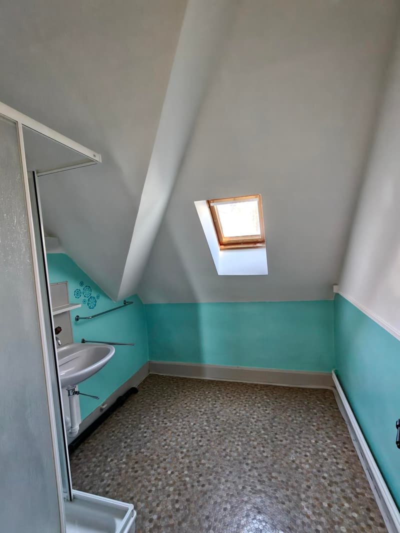 Geräumige 7.5-Zimmer-Wohnung befristet für 24 Monate (6)