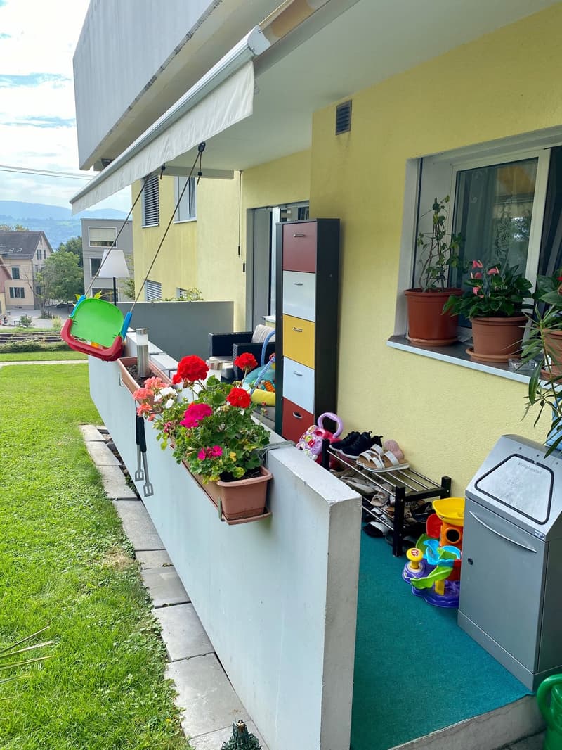 Tolle Wohnung mit eigenem Sitzplatz (9)