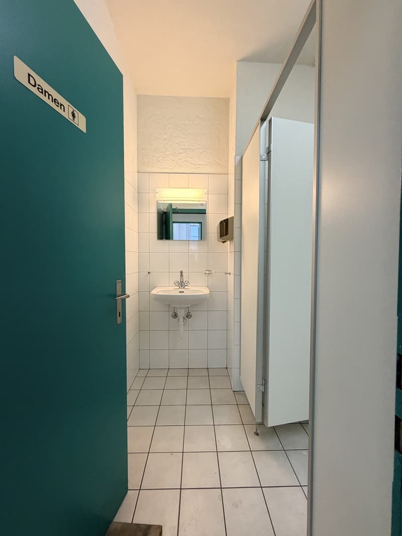 Toilettenanlage Damen