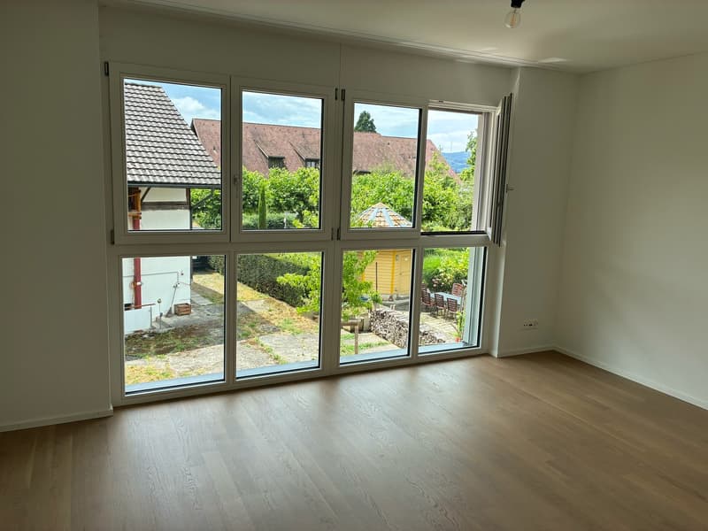 Helle 4.5-Zimmer-Wohnung im modernen Neubau im Herzen von Würenlingen (3)
