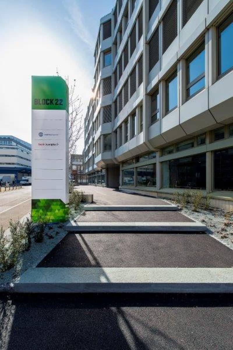 BLOCK 22: La tua nuova sede commerciale al piano terra (1)