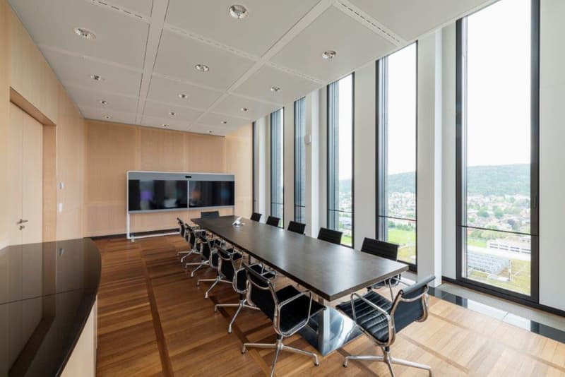 Espaces de bureau entièrement aménagés dans les Tours Quadro (7)