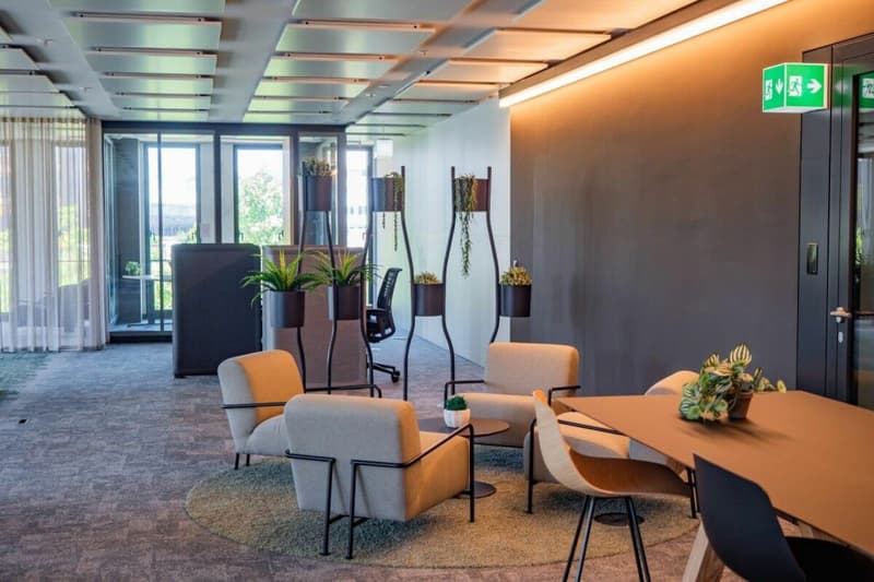 Espaces de bureau entièrement aménagés dans les Tours Quadro (5)