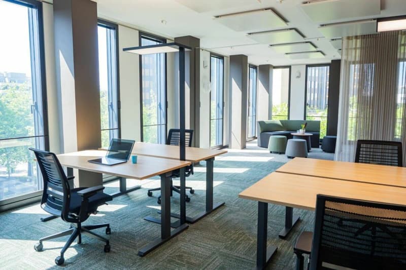 Quadro Towers - ready-to-occupy office spaces from 2'500m² (4)