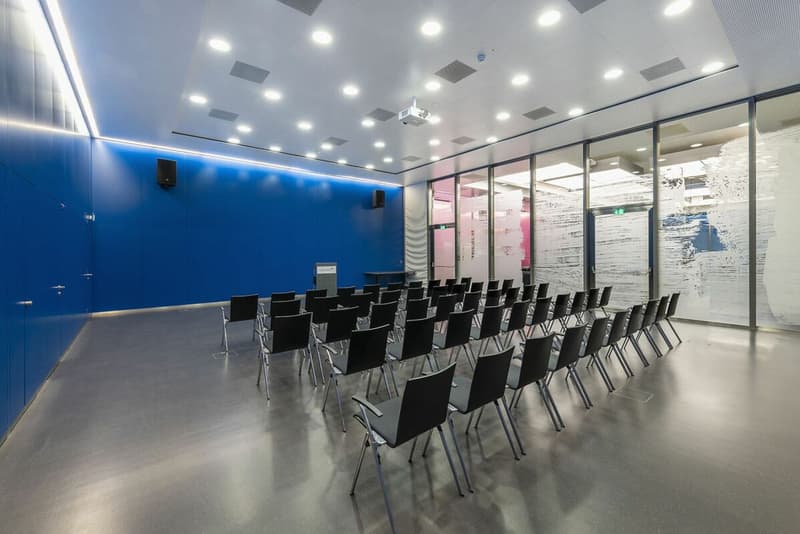 Spazio ufficio pronto per l'occupazione in una posizione centrale città prominente (4)