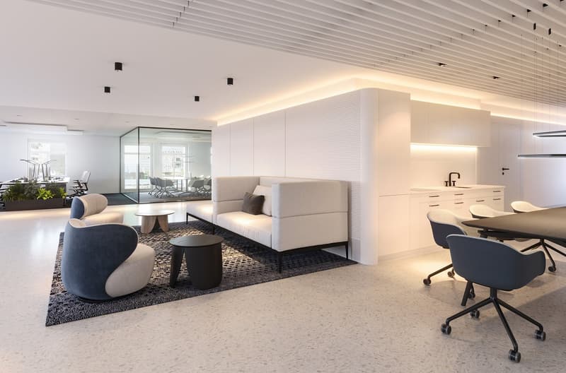 Spazi uffici più moderni in una posizione eccellente direttamente sulla piazza Löwenplatz (2)