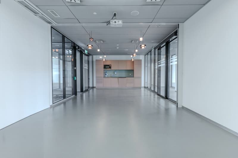 Spazio ufficio pronto per l'occupazione nel Stücki Business Park (6)