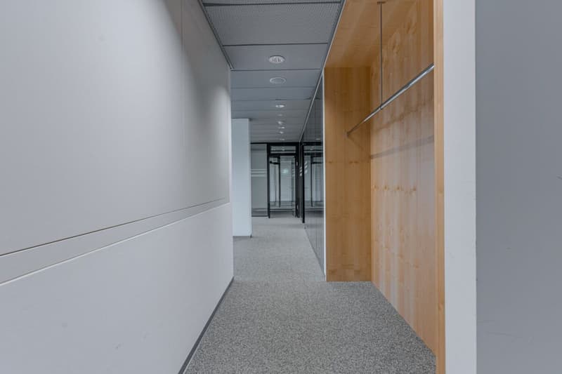 Spazio ufficio pronto per l'occupazione nel Stücki Business Park (7)