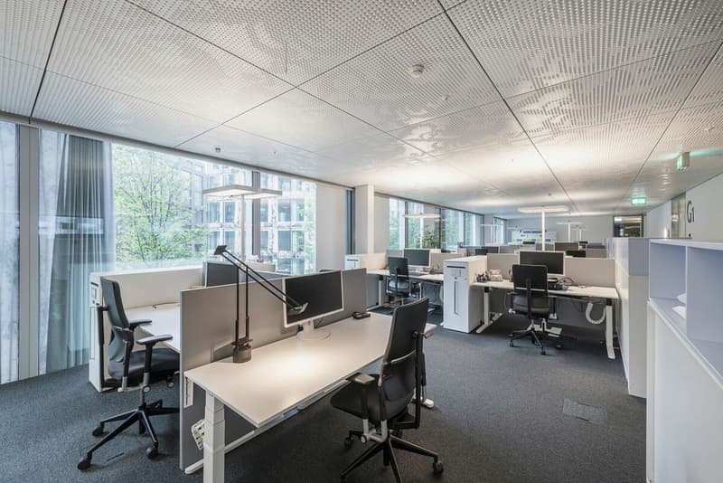 «RICHTIPLATZ» da 600m² - elegante, centrale, pronta per gli affari. (9)