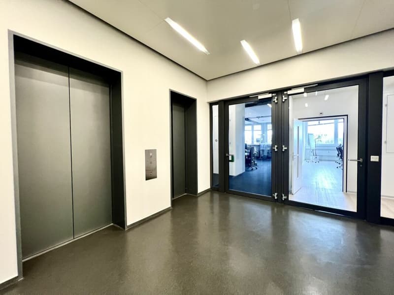 Einziehen und Durchstarten im Stücki Business Park (8)