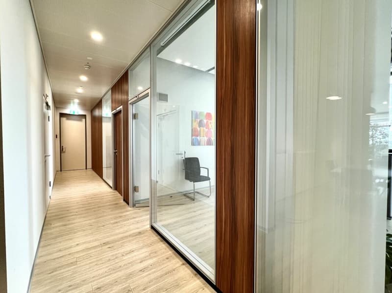 Einziehen und Durchstarten im Stücki Business Park (4)