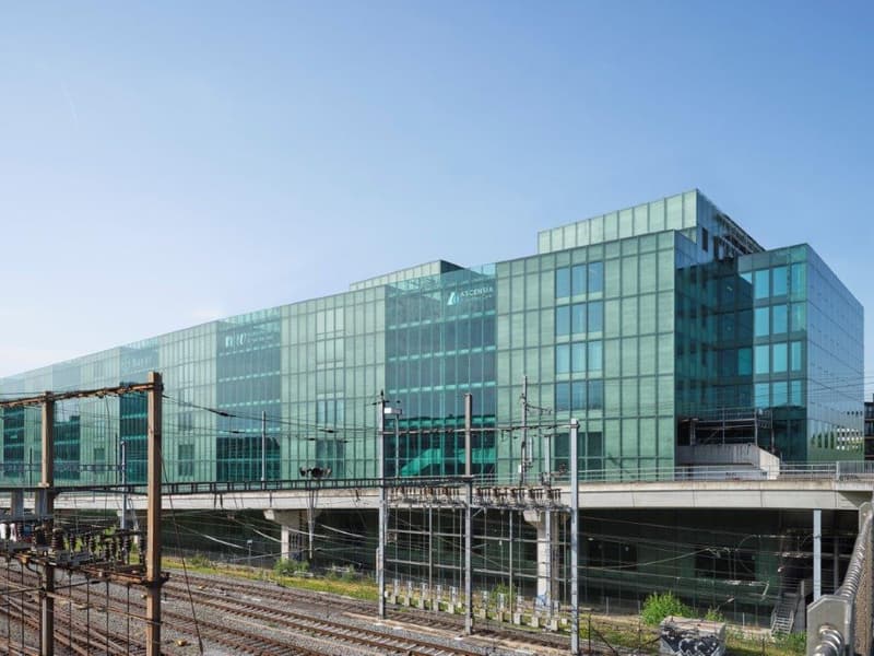 Sanierte Büro-, Bildungsflächen am Bahnhof SBB (9)