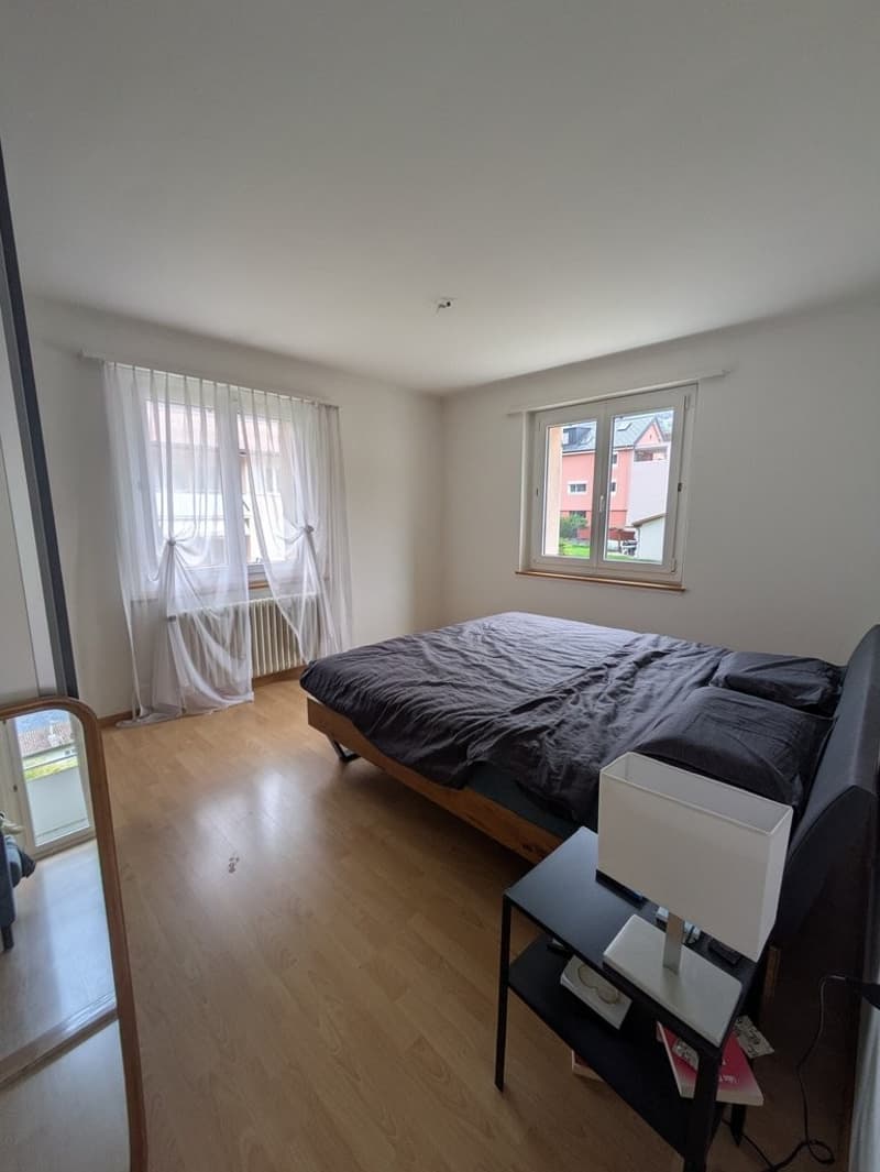 Gemütliche 4-Zimmer-Wohnung an zentraler Lage in Altdorf (4)