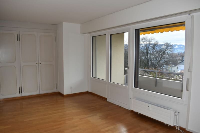 Large apartment near the train station (10)