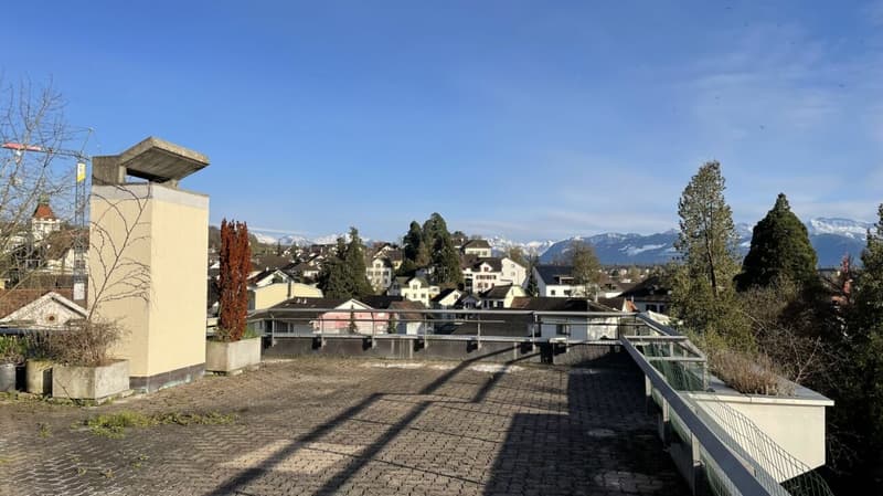 Large apartment near the train station (6)