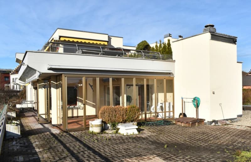 Large apartment near the train station (4)
