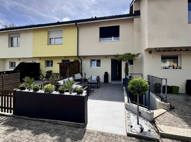 Rêve de famille moderne avec jardin privé (14)