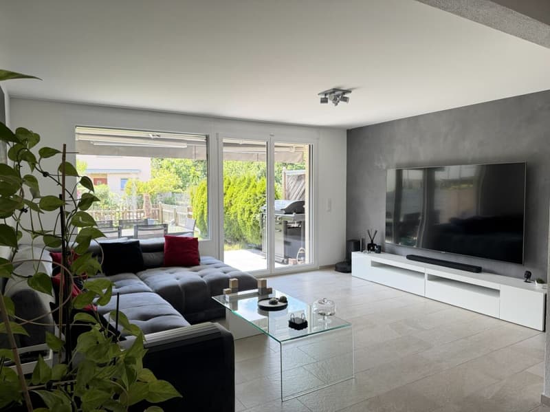 Moderner Familientraum mit eigenem Garten (4)