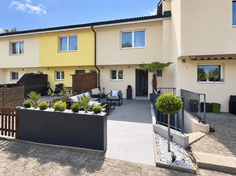 umfassend renoviertes Reihenhaus mit eigenem Garten (14)