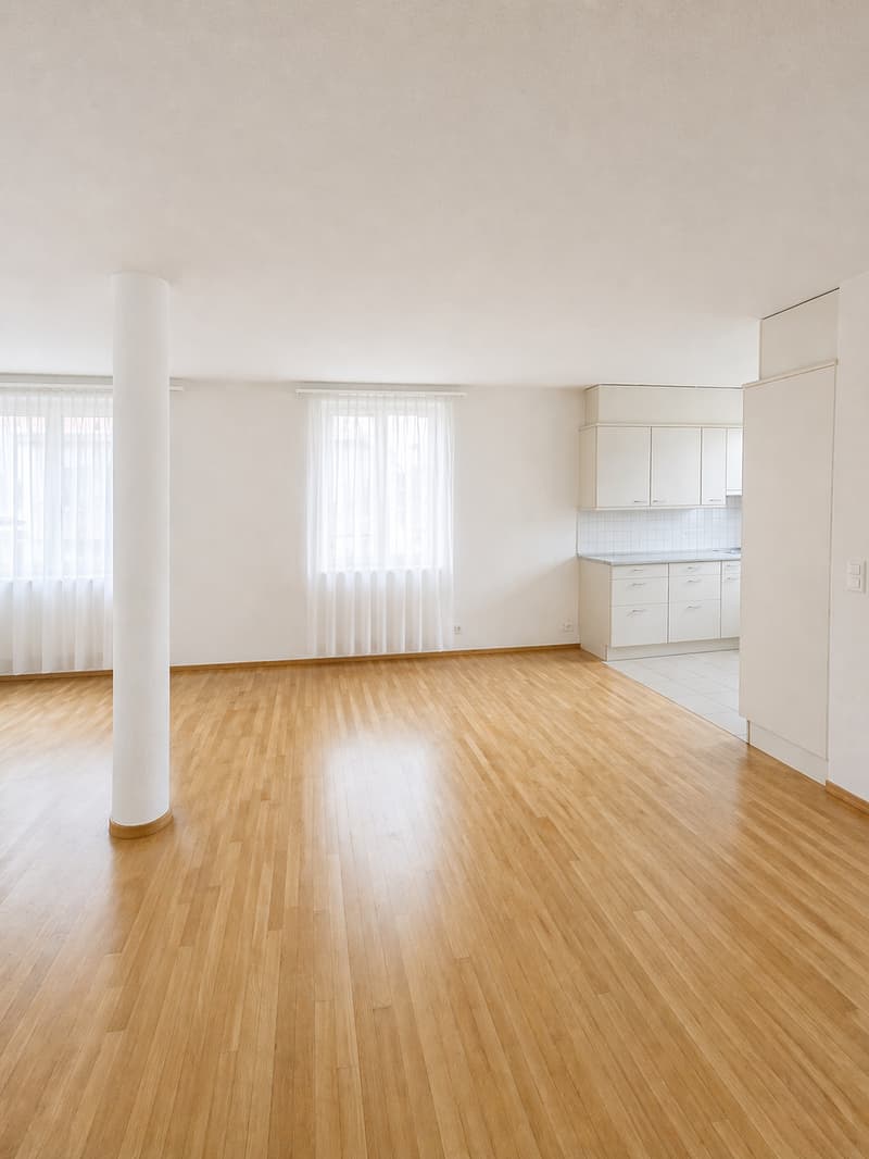 Dream living like in a single-family house – 5.5 rooms with terrace & private entrance (2)