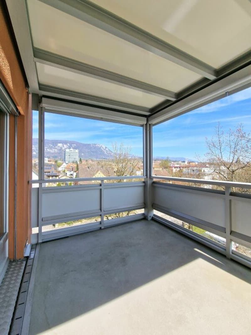 Primo affitto appartamento 3.0-locali - completamente ristrutturato - 2 balconi - posizione tranquilla a Solothurn (11)