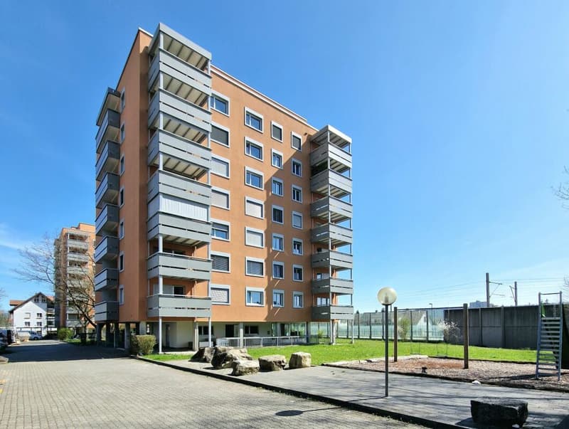 Primo affitto appartamento 4,5 locali - completamente ristrutturato - 2 balconi - posizione tranquilla a Solothurn (20)