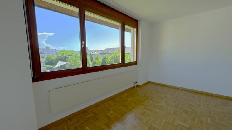Grosse Sanierte 5.0 Maisonette Wohnung mit Balkon in einer ruhiger Lage Solothurn (3)