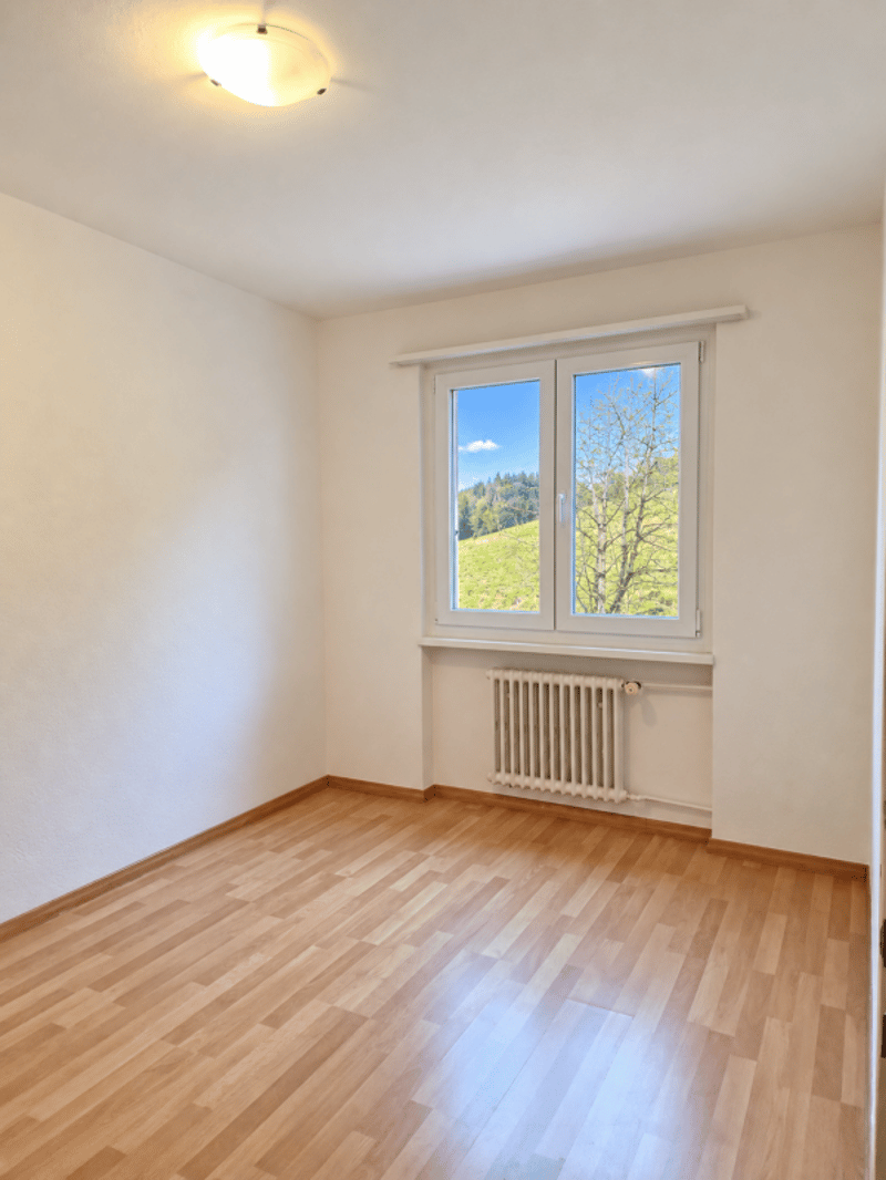 Bel appartement moderne et lumineux de 3 pièces à Perrefitte/Moutier (7)