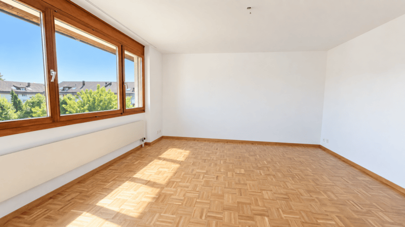 Grosse Sanierte 5.0 Wohnung mit grossen Spielplatz (5)