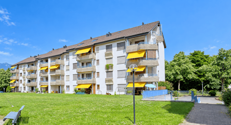 Grosse Sanierte 5.0 Wohnung mit grossen Spielplatz (21)