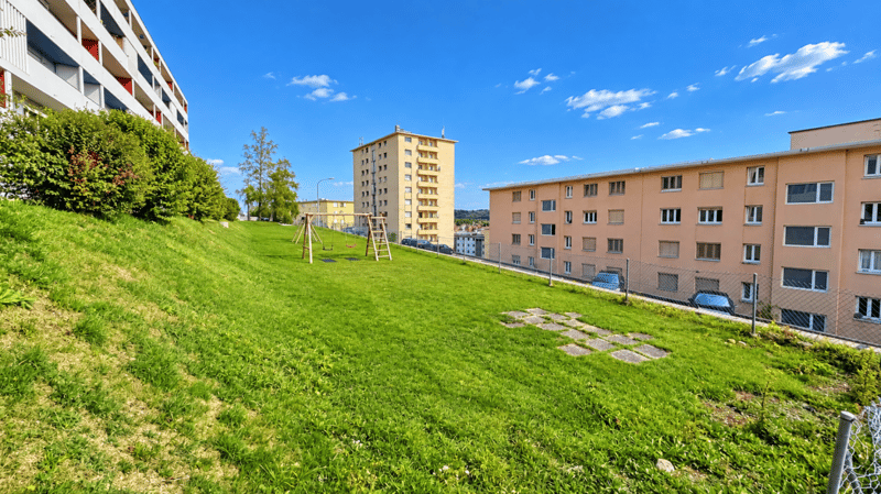 Magnifique 4.0 pièces avec 2 balcons, dont un très spacieux, et vue panoramique (17)