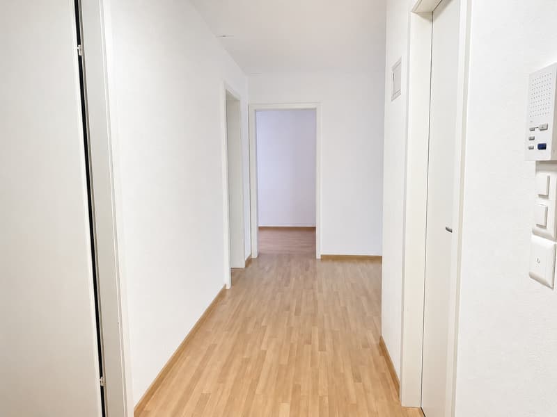 Sonnige 5.5-Zimmer-Wohnung im familienfreundlichen Quartier (5)