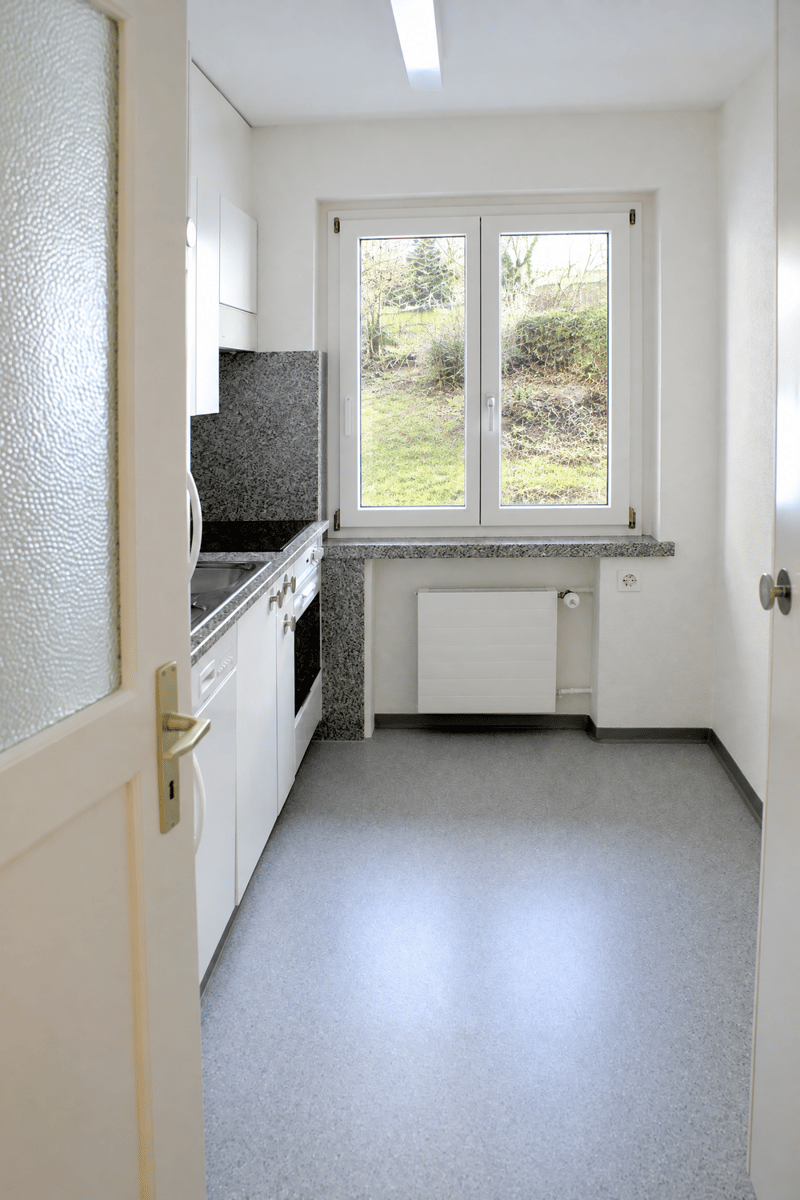Attraktive 4-Zimmer Wohnung an zentraler Lage am Rosenberg (4)