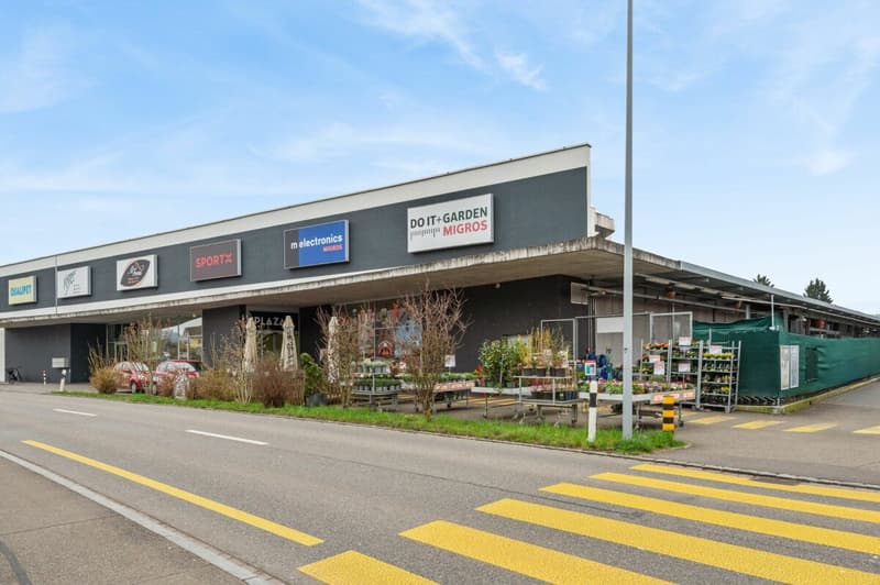 Free sales area in Plaza Shopping Bremgarten (8)