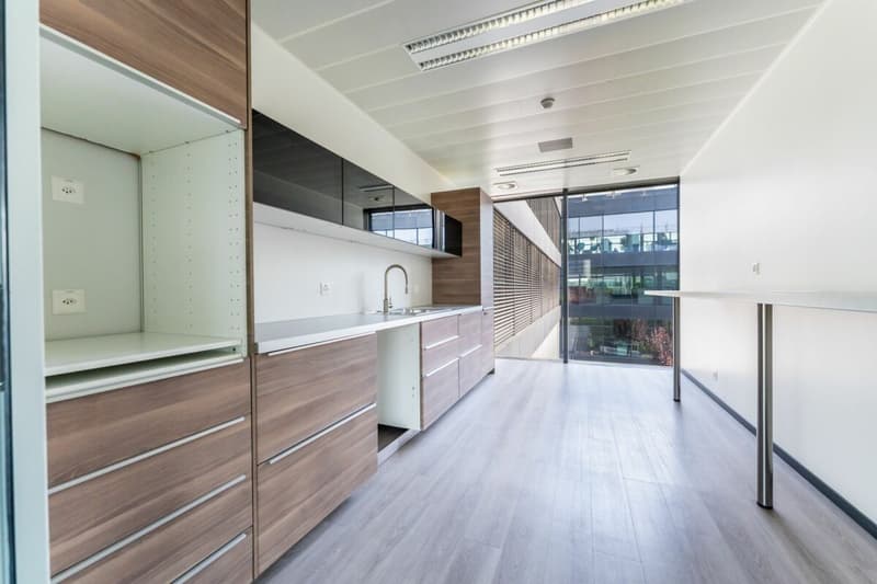 Verwaltungsfläche von 292 m² im 4. Stock - große, helle und modulare Büroflächen (6)