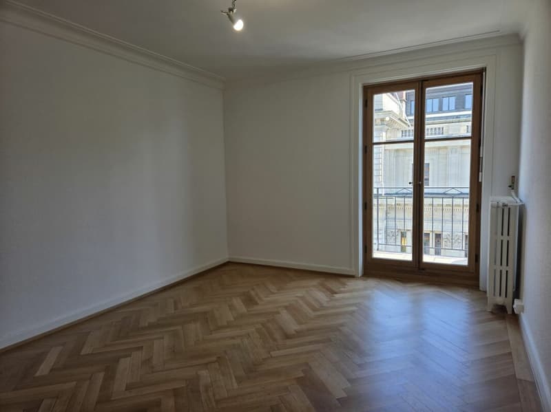 Renovated offices - 49 m² in the heart of Geneva (4)