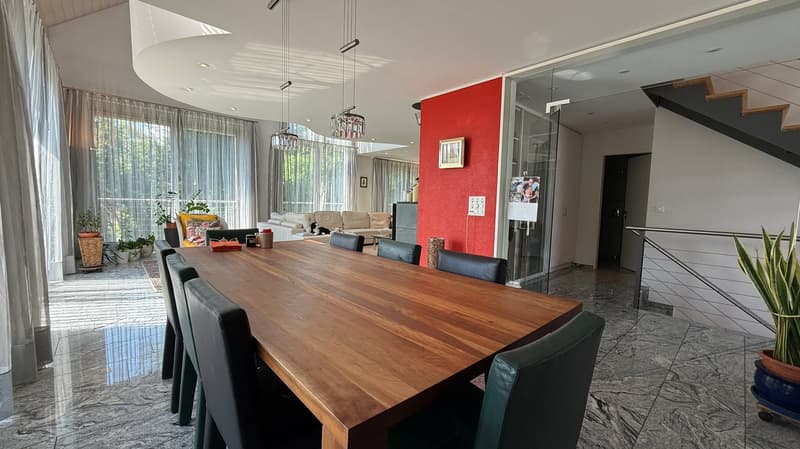 Spacious 10-room single-family house in a quiet location in Glattfelden (5)