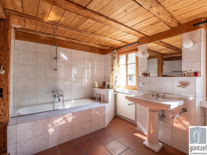 OG: Badezimmer