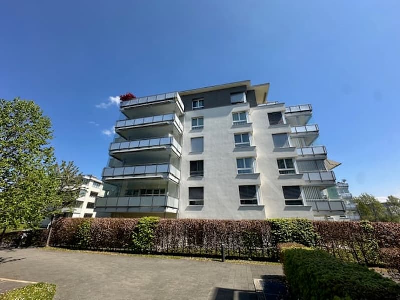 Ansicht Mehrfamilienhaus west