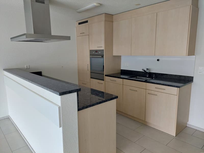 Helle Wohlfühlwohnung mit Blick ins Grüne (3)